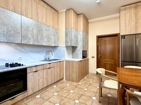 квартира за адресою Євгена Коновальця вул. (Щорса), 32-А