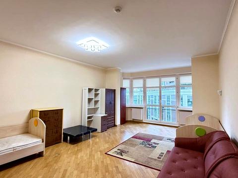 квартира за адресою Євгена Коновальця вул. (Щорса), 32-А