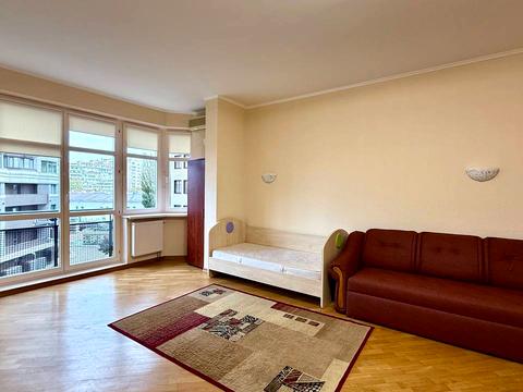 квартира за адресою Євгена Коновальця вул. (Щорса), 32-А