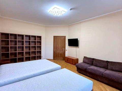 квартира за адресою Євгена Коновальця вул. (Щорса), 32-А