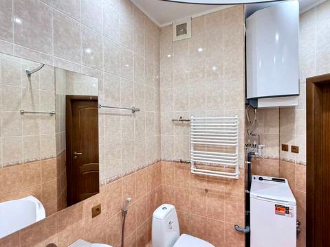 квартира за адресою Євгена Коновальця вул. (Щорса), 32-А