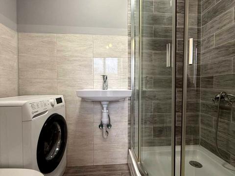 квартира за адресою Вишнева, 19