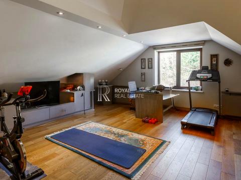 будинок за адресою Ярослава Мудрого вул.