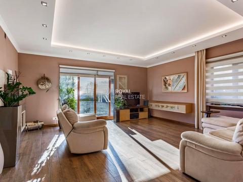 будинок за адресою Ярослава Мудрого вул.