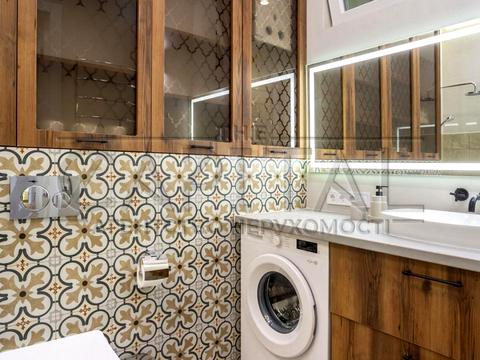 квартира по адресу Печерский спуск, 13