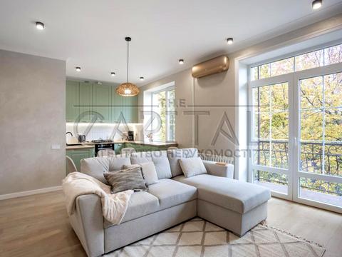 квартира по адресу Печерский спуск, 13