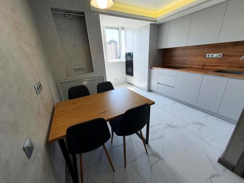 квартира за адресою Біличанська вул., 5