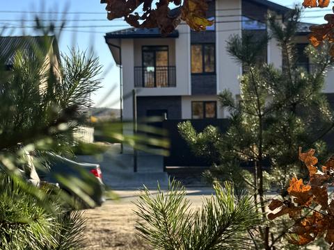 будинок за адресою Незалежності