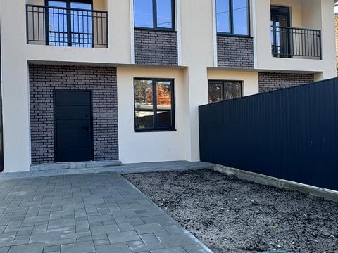 будинок за адресою Незалежності