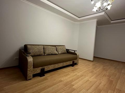 квартира за адресою Тролейбусна вул., 17