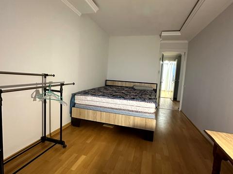 квартира за адресою Тролейбусна вул., 17