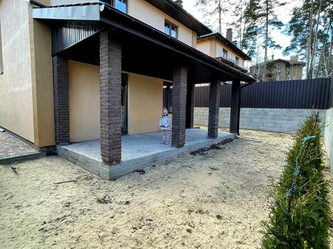 будинок за адресою Лугова вул.