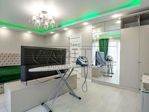 будинок за адресою Святищенська вул.