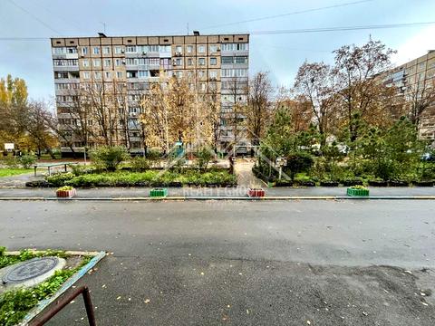 квартира за адресою Миколи Світальського вул., 13