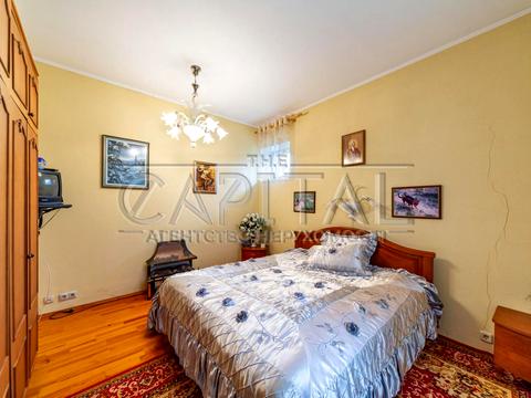 будинок за адресою Оксамитова вул.