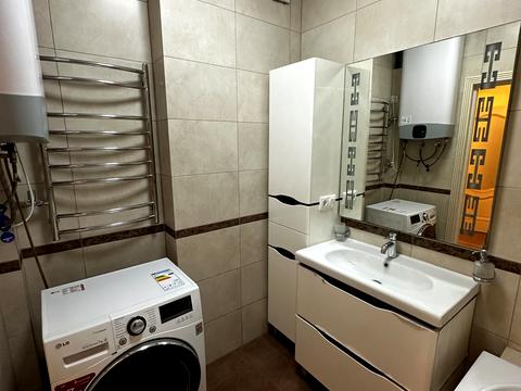 квартира за адресою Феодосійська вул., 1-А