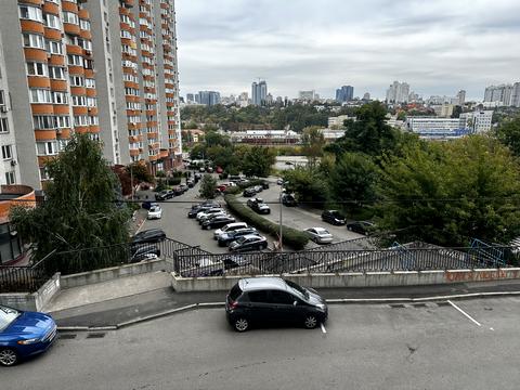 квартира за адресою Феодосійська вул., 1-А