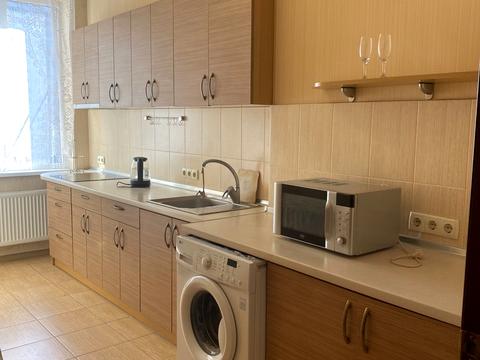 квартира за адресою Середньофонтанська вул., 19-А