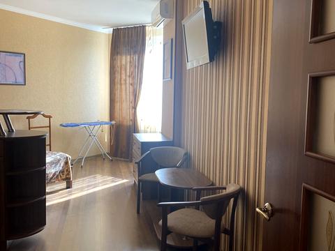 квартира за адресою Середньофонтанська вул., 19-А