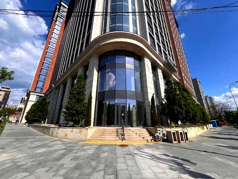 коммерческая по адресу Антоновича ул. (Горького), 118