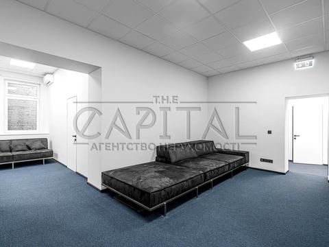 комерційна за адресою Євгена Чикаленка вул. (Пушкінська), 34