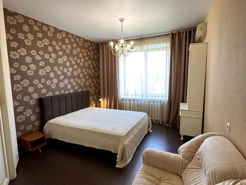 квартира за адресою Незалежної України вул. (40 років Радянської України), 82