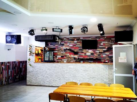 комерційна за адресою Центральна, 103