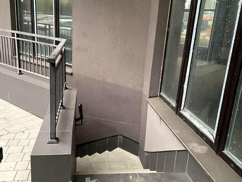 комерційна за адресою Івана Сокура пров., 1