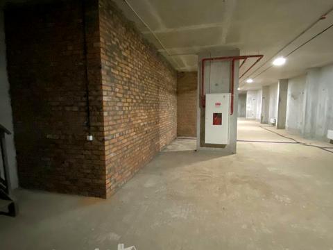 комерційна за адресою Івана Сокура пров., 1