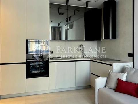 квартира за адресою Салютна вул., 2/1