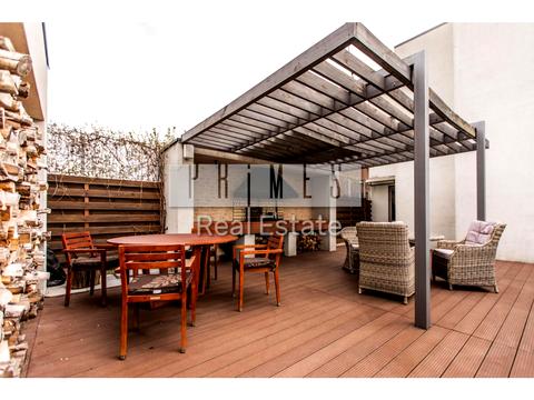 будинок за адресою Садова