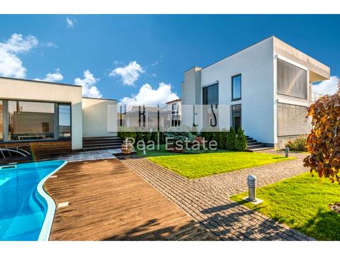 будинок за адресою Садова