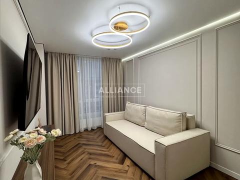 квартира за адресою Юліана Пелеша вул., 2