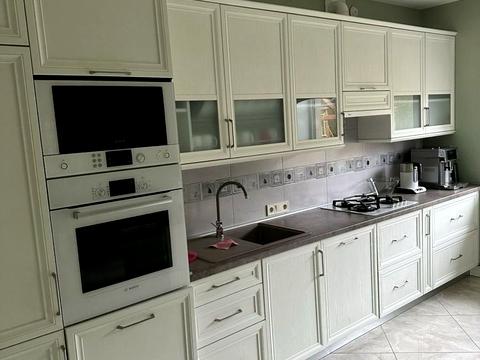 дом по адресу коновальця