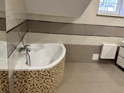 дом по адресу коновальця