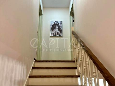 будинок за адресою с. Козин, Партизанська вул.