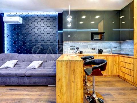 квартира по адресу Calle Dilova ул. (Димитрова), 1/2