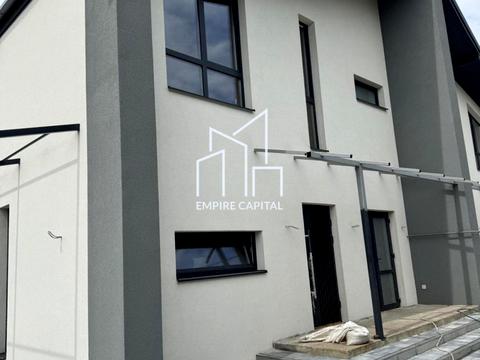 дом по адресу Степана Бандеры ул.