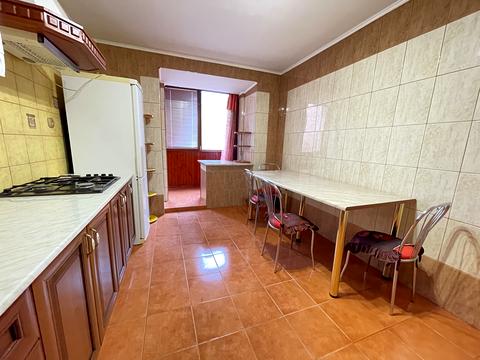 квартира за адресою Вербицького вул., 8