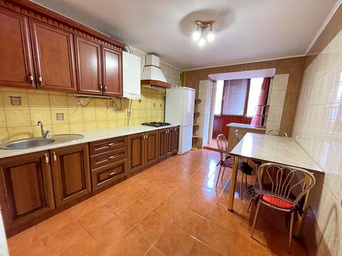 квартира за адресою Вербицького вул., 8