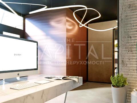 комерційна за адресою Юрія Іллєнка вул. (Мельникова), 18-Б