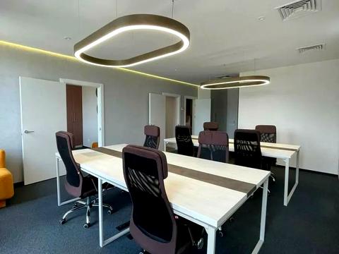 комерційна за адресою Антоновича вул. (Горького), 44