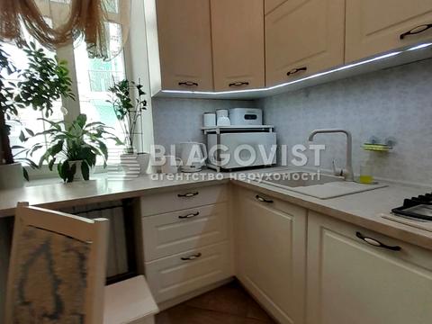 квартира за адресою Шота Руставелі вул., 32