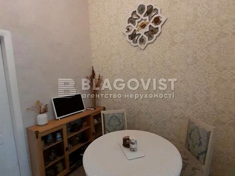 квартира за адресою Шота Руставелі вул., 32