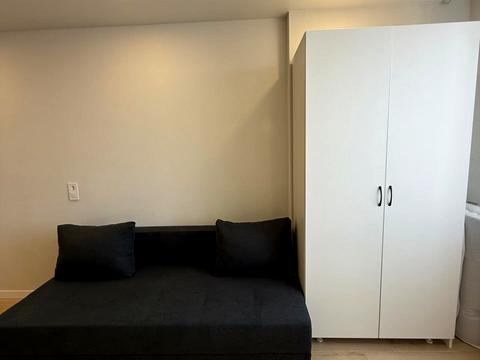 квартира за адресою Олега Мудрака вул. (Генерала Наумова), 1-Б