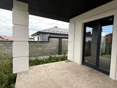 дом по адресу Защитников Мариуполя ул. (Костромська)