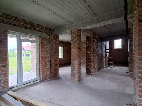 будинок за адресою сніжна, 1