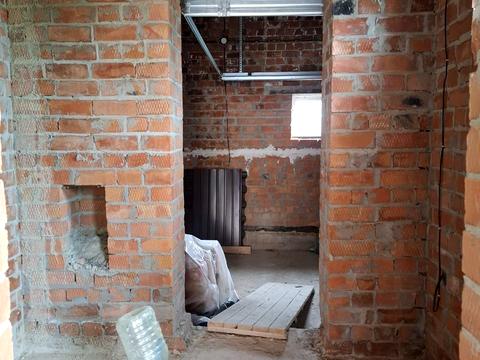 будинок за адресою сніжна, 1