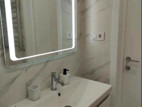 квартира за адресою Володимира Великого вул. (Артема), 10