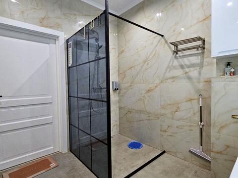 квартира по адресу Дмитрия Яворницкого просп. (Карла Маркса), 72